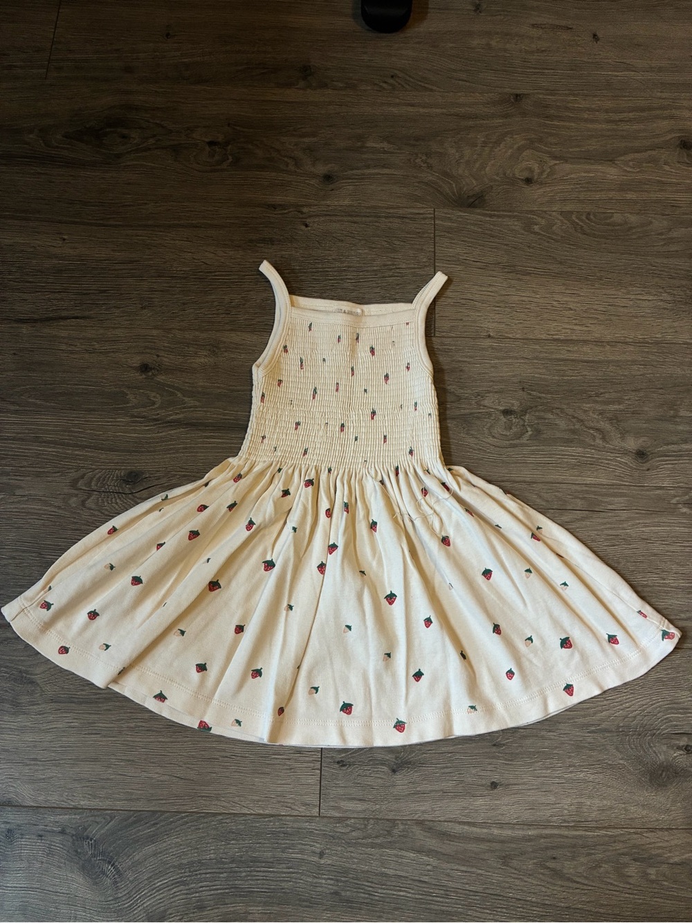 Fin & Vince Strawberry Play Dress 2/3T- Flawed see description